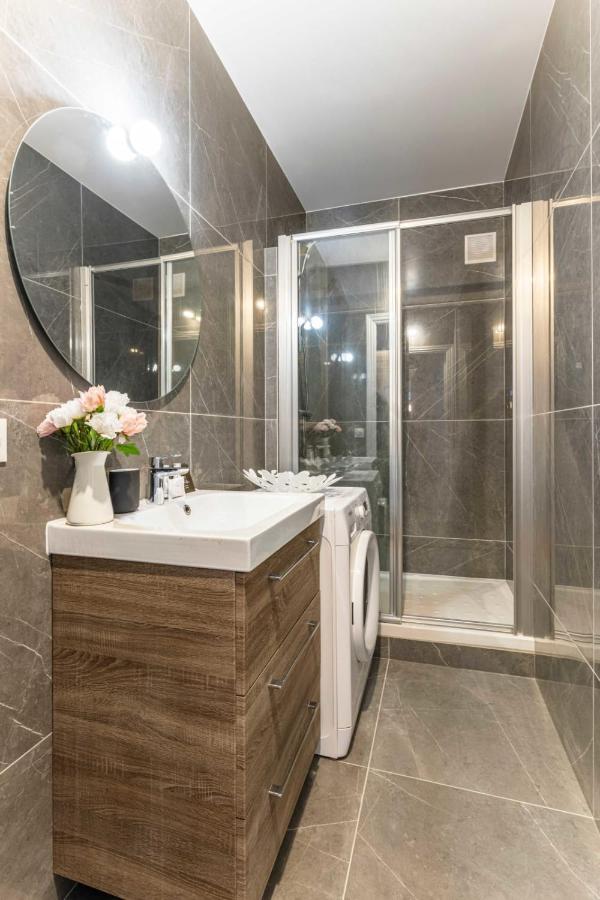 Charming Apartment - 2Br-4P - Montorgueil パリ エクステリア 写真